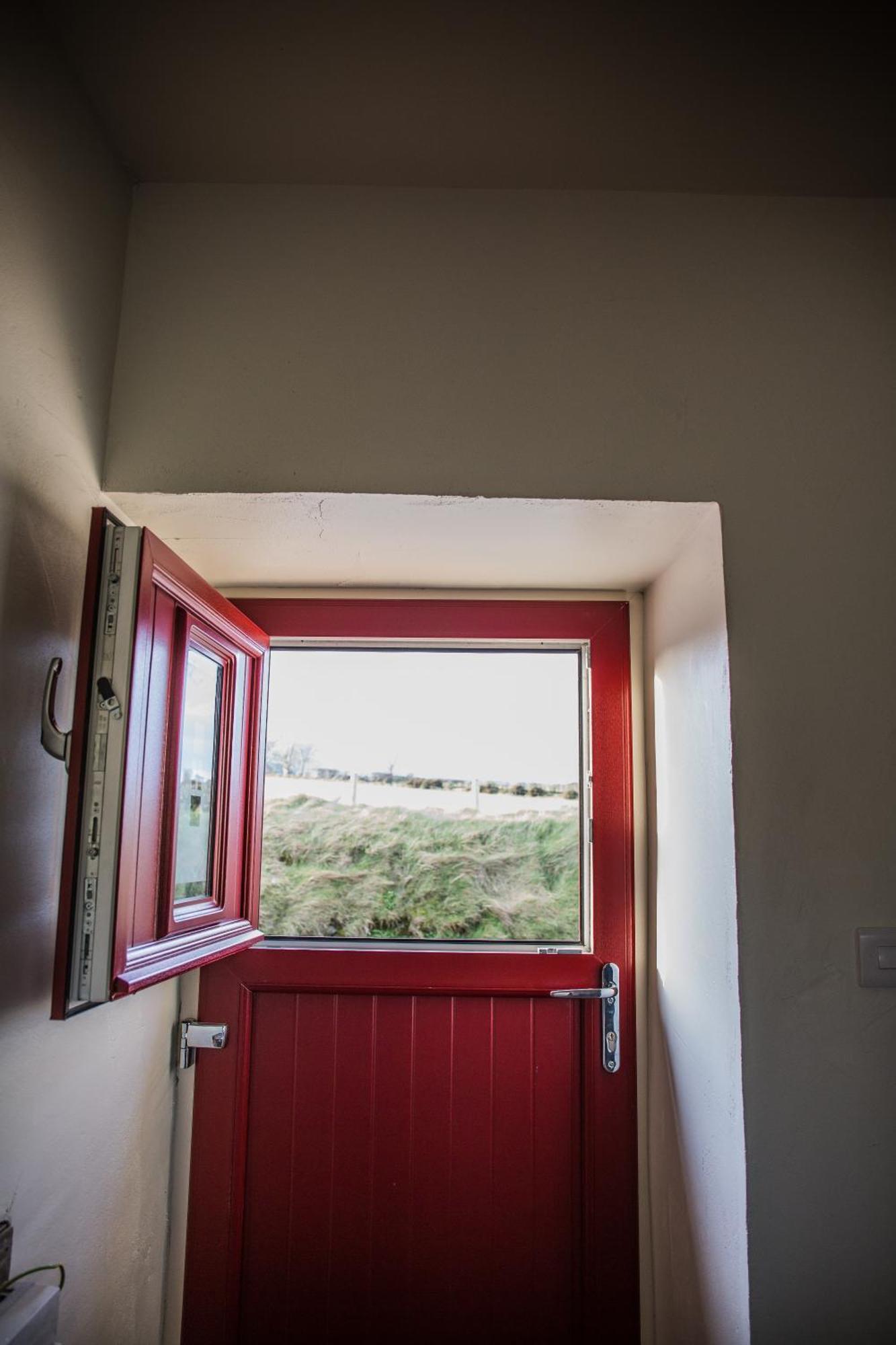 Dans Wee Cottage Slieve Croob Dromara Castlewellan Newcastle 外观 照片